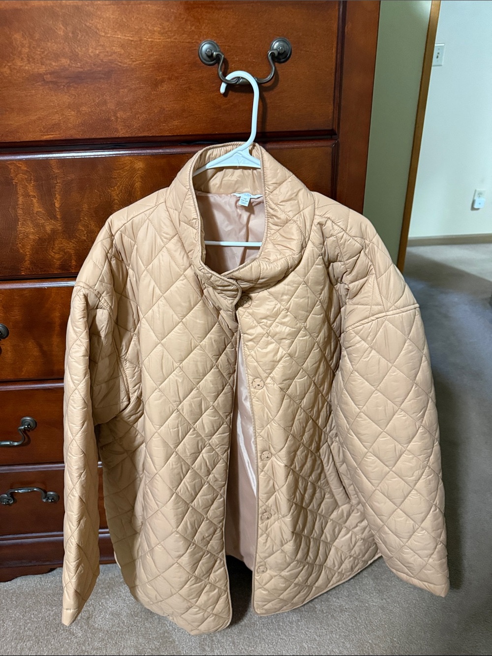 Time and Tru Quilted Beige Puffer Jacket